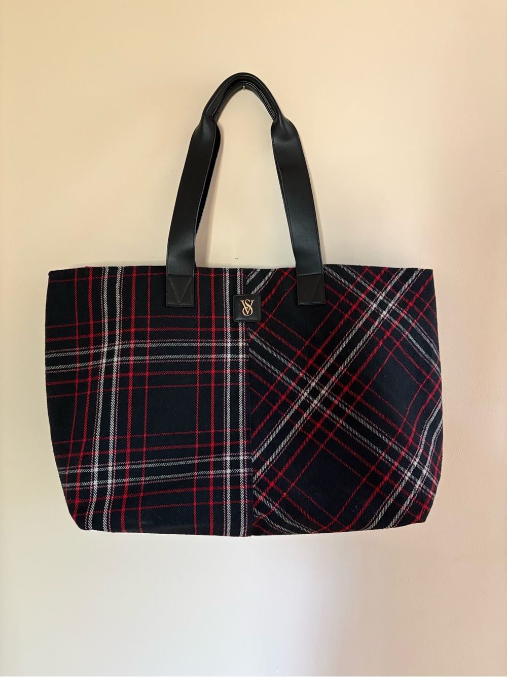 Victoria’s Secret Flannel Plaid Tote Bag in Black and Red